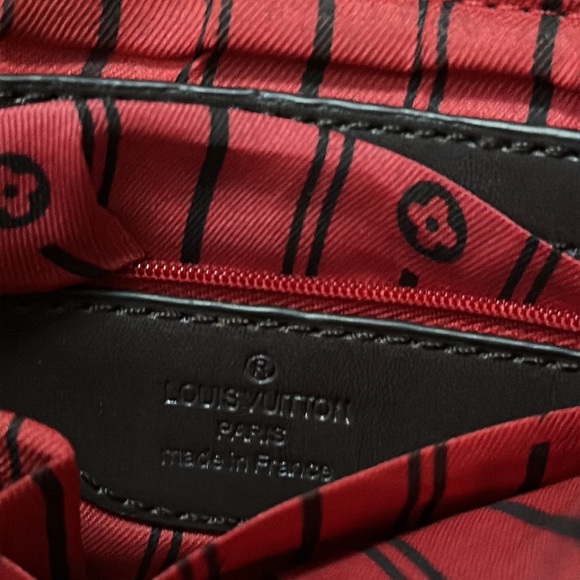 LOUIS VUITTON Authentic Damier Naviglio Messenger Shoulder  Louis Vuitton Damier Ebene Messenger Bag